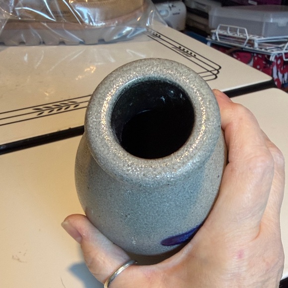 Rowe Pottery Works Blue Star Stoneware Vase - Picture 3 of 3